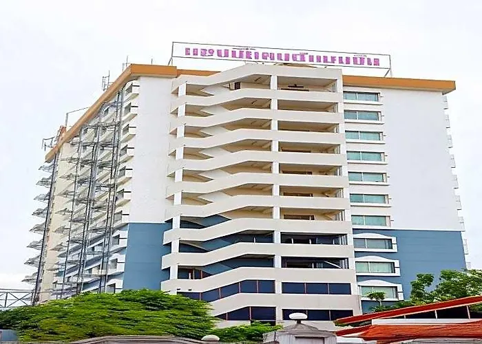Happyland Mansion Hotel