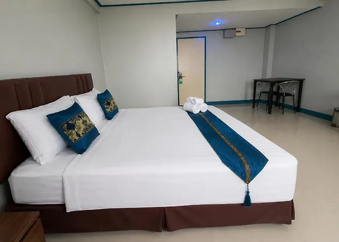 Happyland Mansion Hotel